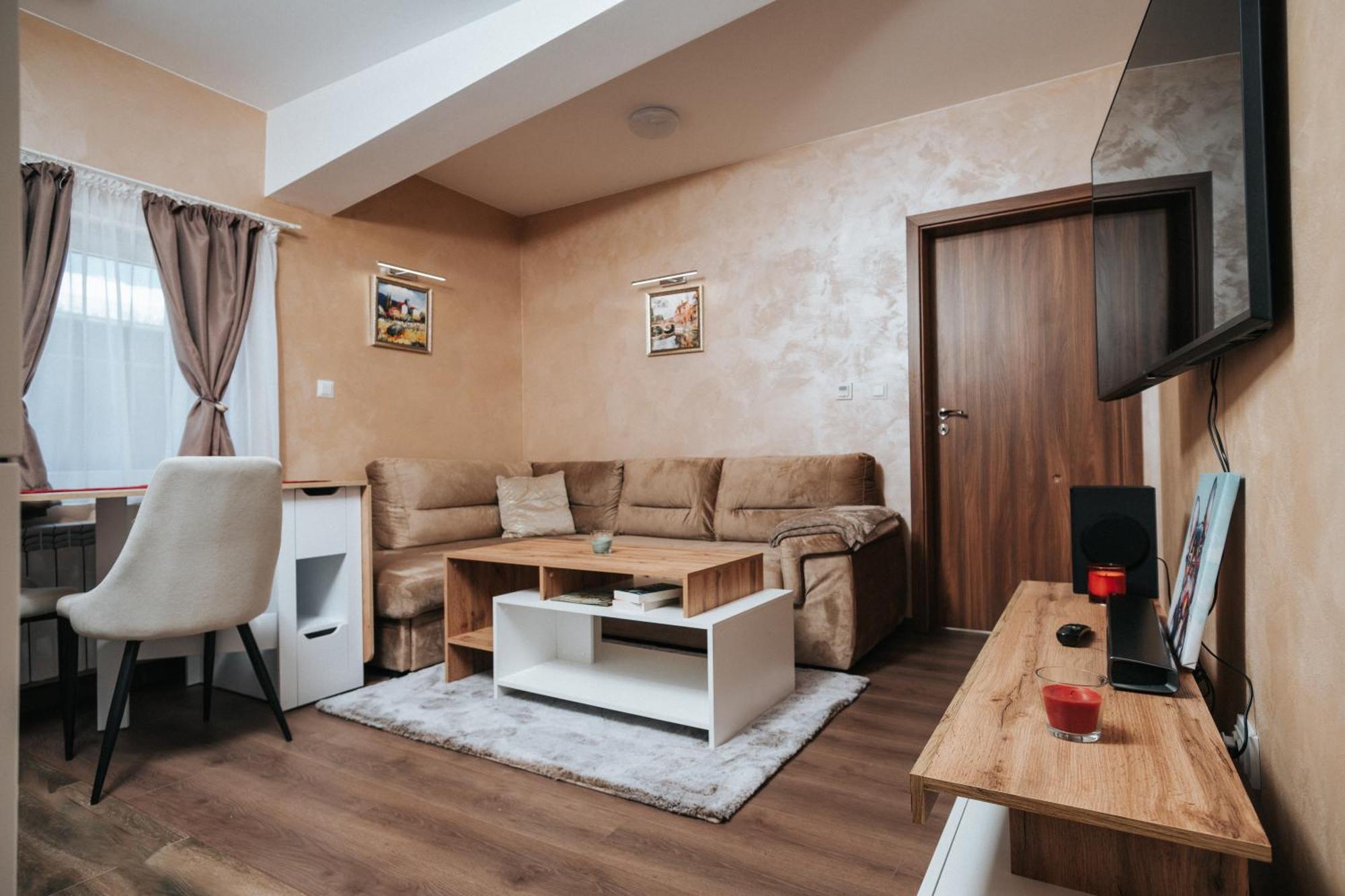 Апартамент Бела / Apartment Bela Raduil Buitenkant foto
