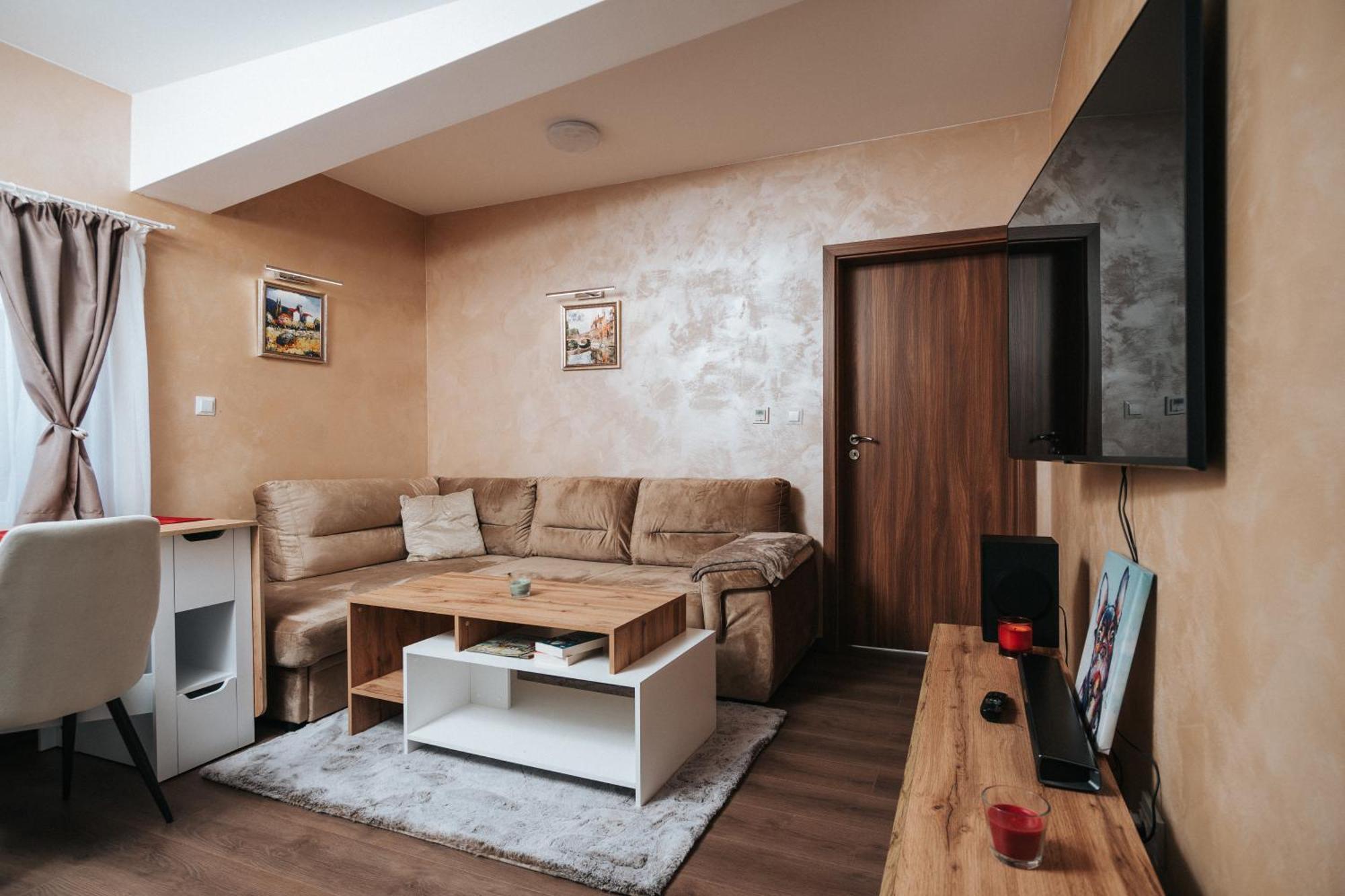 Апартамент Бела / Apartment Bela Raduil Buitenkant foto