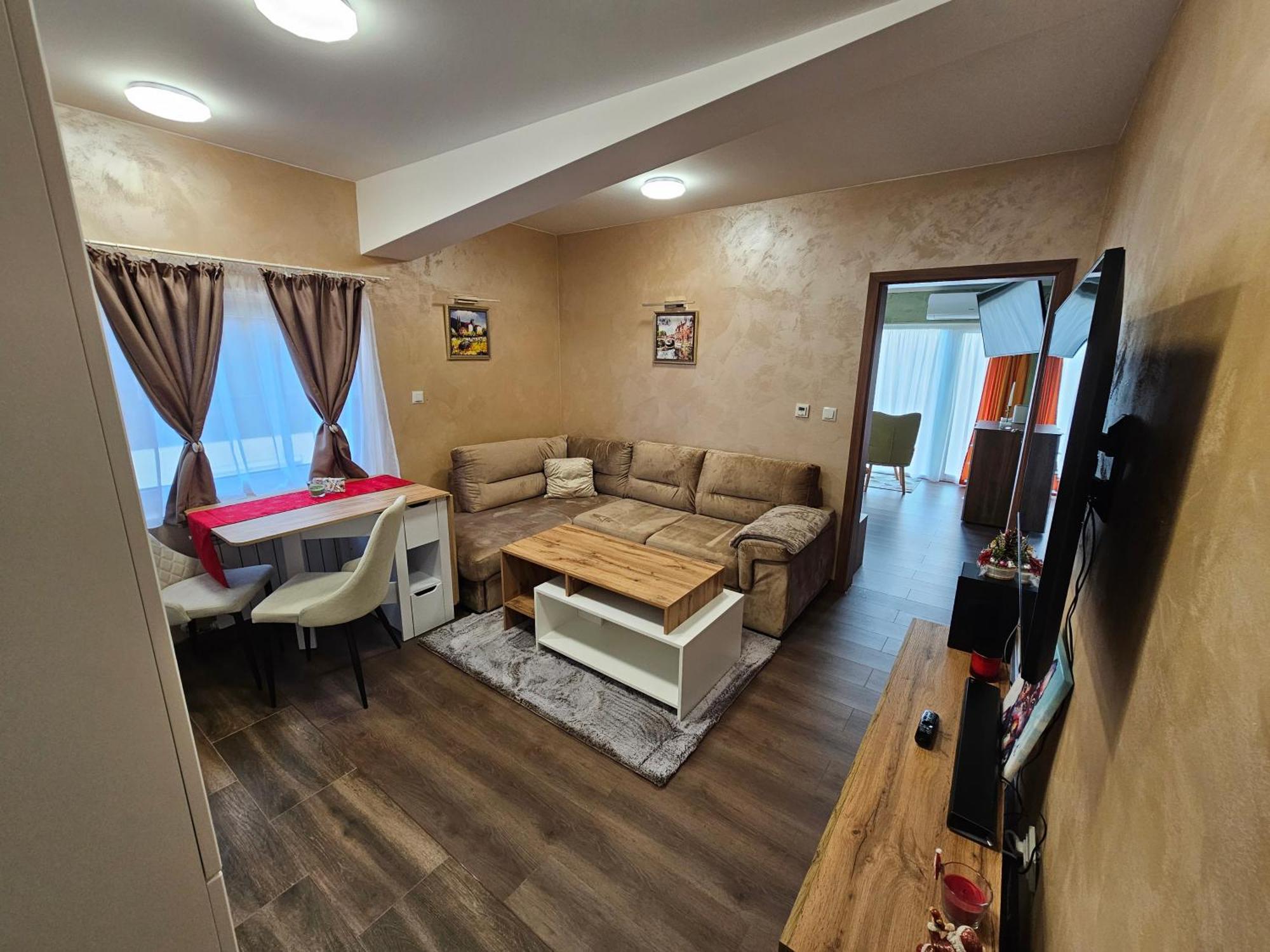 Апартамент Бела / Apartment Bela Raduil Buitenkant foto